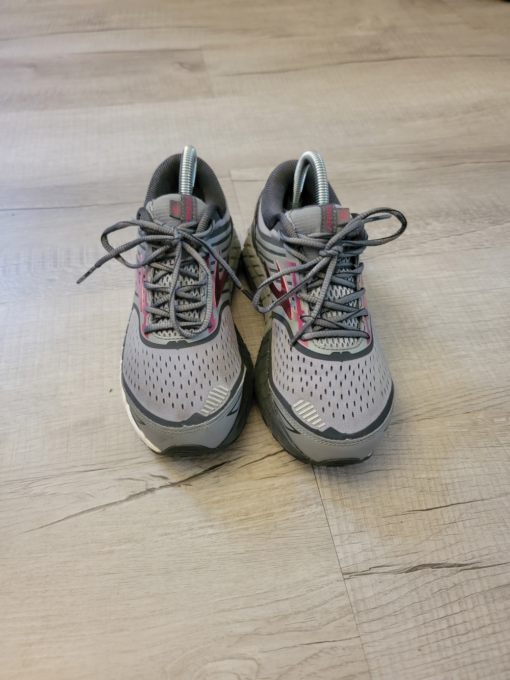 Brooks Women's Grey Running Sneakers with Pink Accents